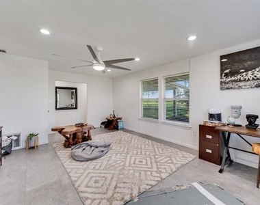354 N Fm 1138 - Photo Thumbnail 4