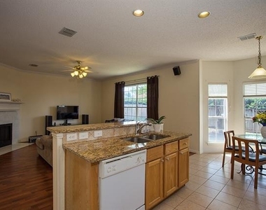 4428 Heath Court - Photo Thumbnail 3