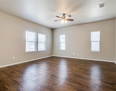 1229 Land Oak Road - Photo Thumbnail 5