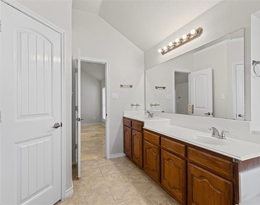3509 Manor Drive - Photo Thumbnail 12