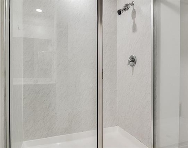 2117 Croton Avenue - Photo Thumbnail 22