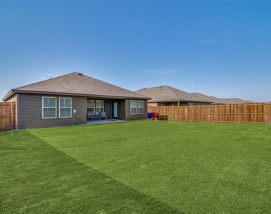 2117 Croton Avenue - Photo Thumbnail 25