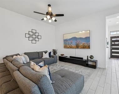 3140 Brazoria Drive - Photo Thumbnail 1