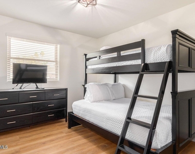 8419 E Granada Road - Photo Thumbnail 25