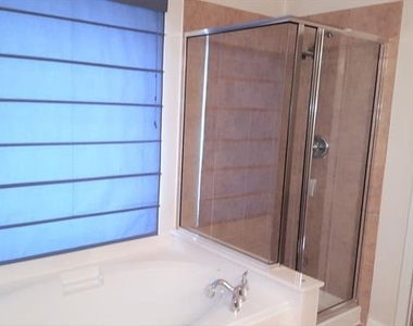 4536 Butterfly Way - Photo Thumbnail 7