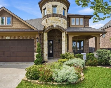 1412 Chase Way - Photo Thumbnail 3