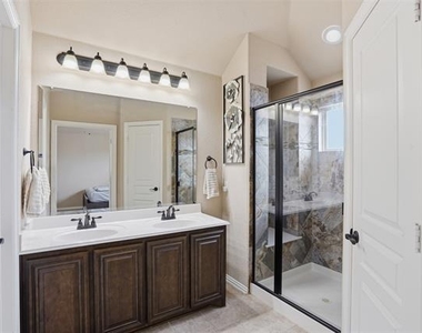 1412 Chase Way - Photo Thumbnail 20