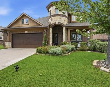 1412 Chase Way - Photo Thumbnail 1