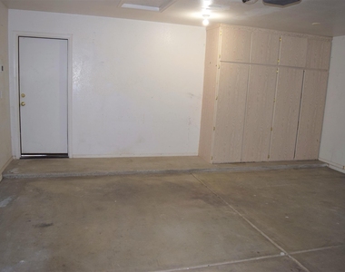 13323 E Butler Street - Photo Thumbnail 17