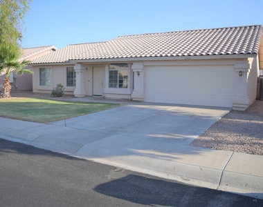13323 E Butler Street - Photo Thumbnail 1
