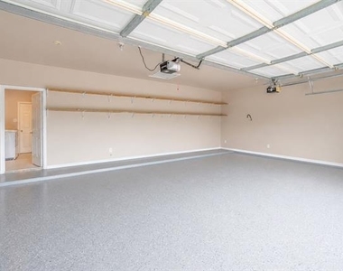 4453 Red Barn Drive - Photo Thumbnail 35