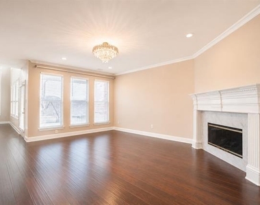 4453 Red Barn Drive - Photo Thumbnail 13