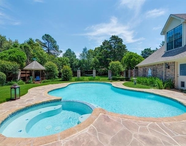 910 Emerald Boulevard - Photo Thumbnail 23