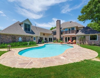 910 Emerald Boulevard - Photo Thumbnail 26
