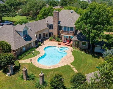 910 Emerald Boulevard - Photo Thumbnail 27
