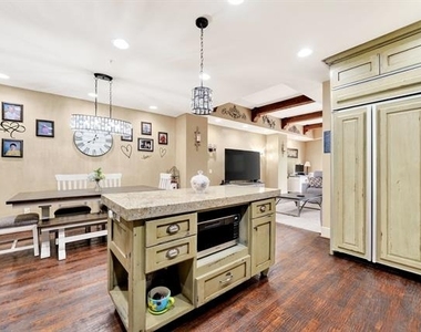 5055 Addison Circle - Photo Thumbnail 15