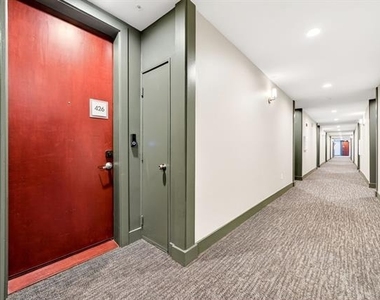 5055 Addison Circle - Photo Thumbnail 31