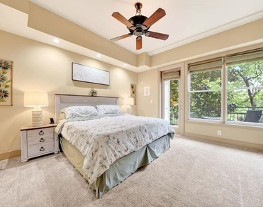5055 Addison Circle - Photo Thumbnail 10