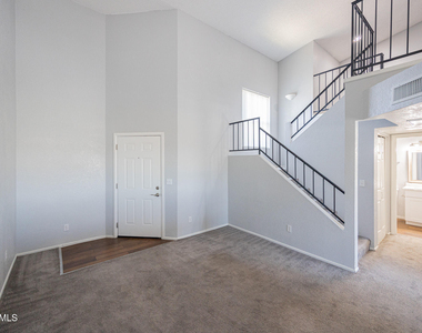 4828 W Orangewood Avenue - Photo Thumbnail 4