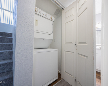4828 W Orangewood Avenue - Photo Thumbnail 20