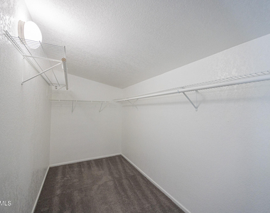 4828 W Orangewood Avenue - Photo Thumbnail 18