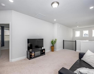 10646 Tall Timbers Trail - Photo Thumbnail 19