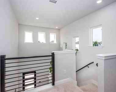 10646 Tall Timbers Trail - Photo Thumbnail 14