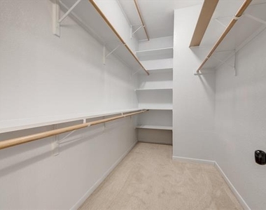 2420 Fawkes Lane - Photo Thumbnail 22