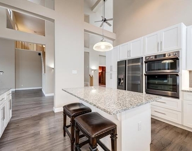 2420 Fawkes Lane - Photo Thumbnail 13