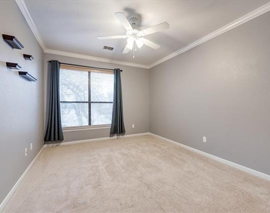2420 Fawkes Lane - Photo Thumbnail 29