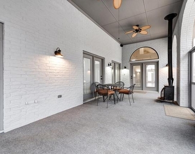 2420 Fawkes Lane - Photo Thumbnail 33