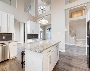 2420 Fawkes Lane - Photo Thumbnail 14
