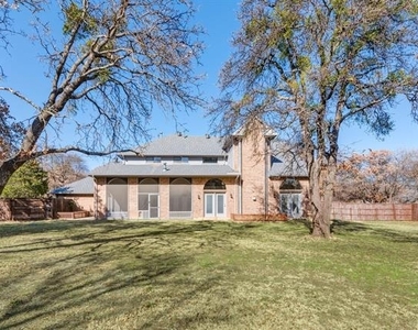 2420 Fawkes Lane - Photo Thumbnail 2