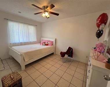 6736 Black Wing Drive - Photo Thumbnail 19