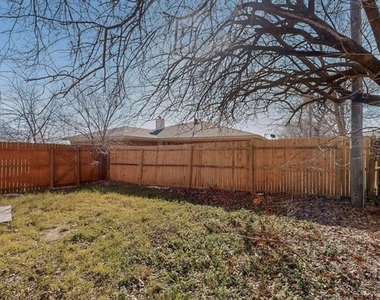 4517 Ebbtide Court - Photo Thumbnail 31