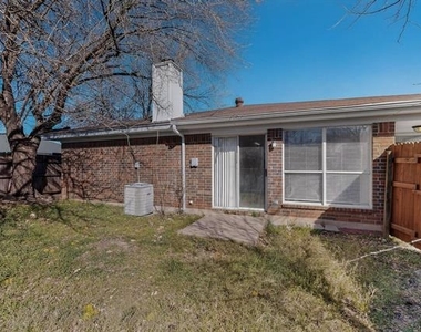 4517 Ebbtide Court - Photo Thumbnail 28