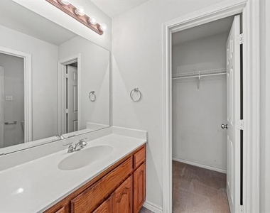 13459 Juneau Drive - Photo Thumbnail 21