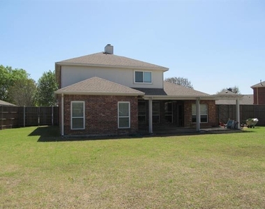 1614 N Timber Brook Drive - Photo Thumbnail 23