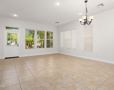 4398 N Jackson Court - Photo Thumbnail 6