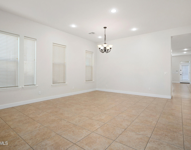 4398 N Jackson Court - Photo Thumbnail 3