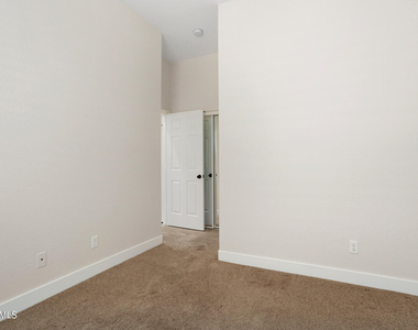 4398 N Jackson Court - Photo Thumbnail 20
