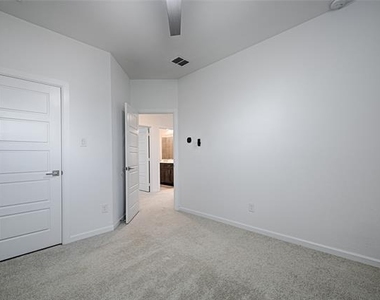 3511 Clara Drive - Photo Thumbnail 21