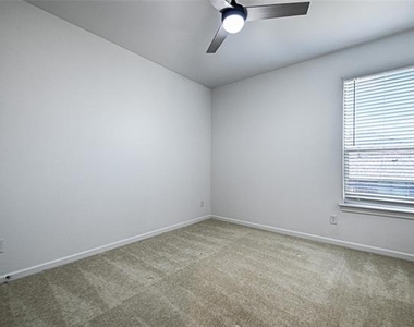 3511 Clara Drive - Photo Thumbnail 31