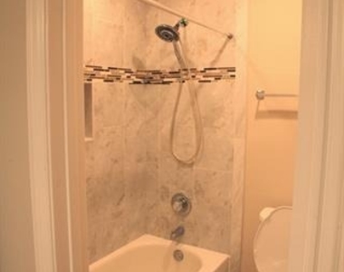 8605 Berwick Drive - Photo Thumbnail 6