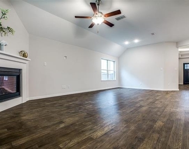 13866 Kevin Drive - Photo Thumbnail 3