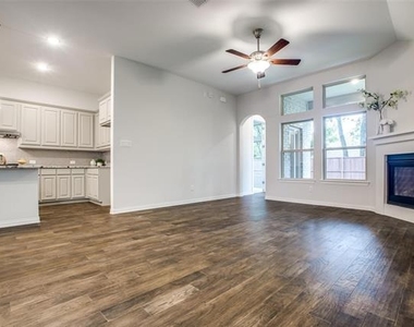 13866 Kevin Drive - Photo Thumbnail 10