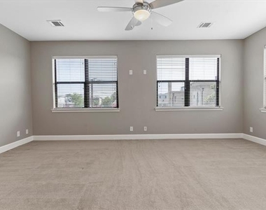 1717 Annex Avenue - Photo Thumbnail 19