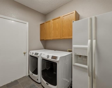 7612 Oak Knoll Drive - Photo Thumbnail 35