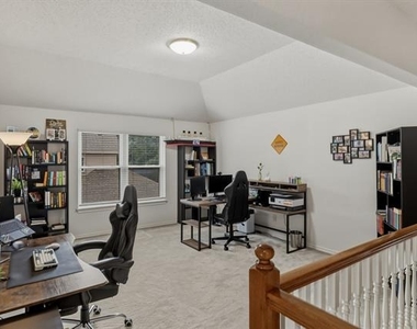 7612 Oak Knoll Drive - Photo Thumbnail 21