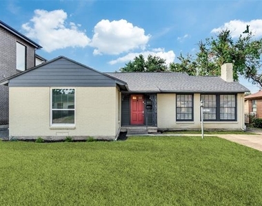 4812 Wateka Drive - Photo Thumbnail 4